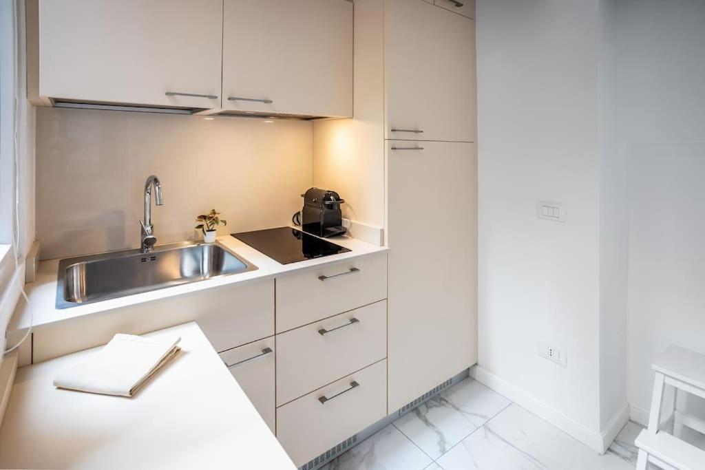 מילאנו Duomo'S Nest - Central Mini-Apt מראה חיצוני תמונה